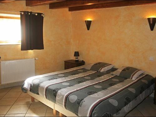 Gite Des 3 Hiboux Mondon Szoba fotó